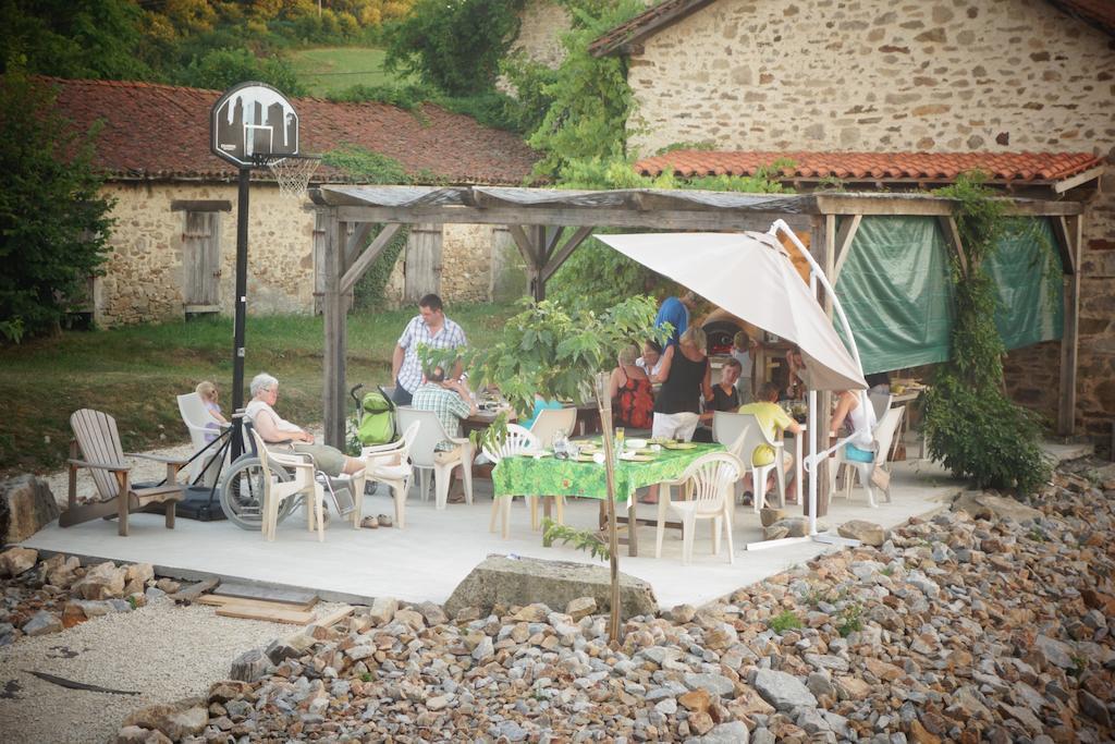 Domaine De Romefort Saint-Leonard-de-Noblat Exterior photo